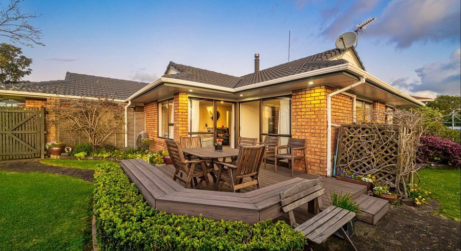  at 17 Sheralee Place, Bucklands Beach, Auckland