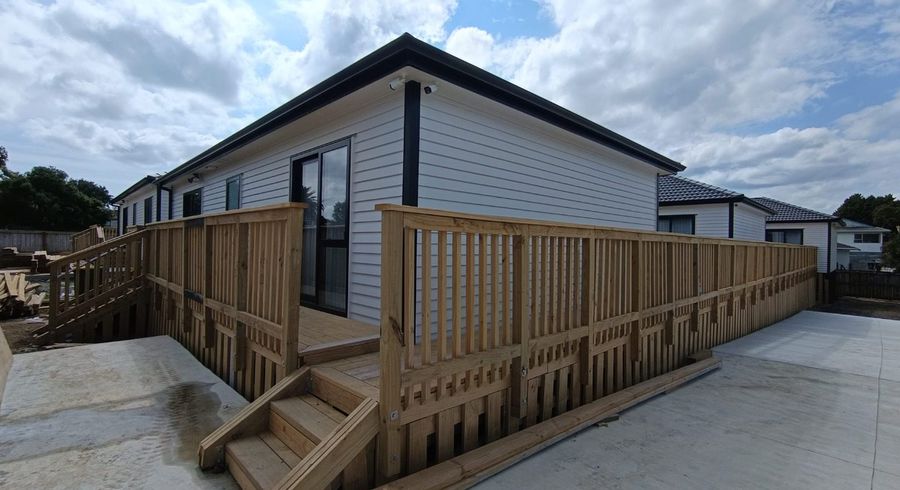  at 1/15 Lane Road, Weymouth, Manukau City, Auckland