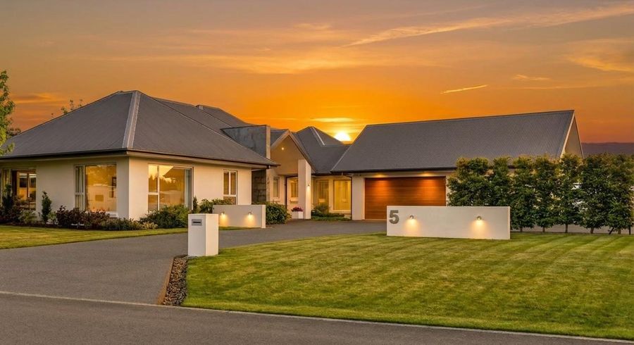 at 5 Oakgrove Drive, Rangiora, Waimakariri, Canterbury