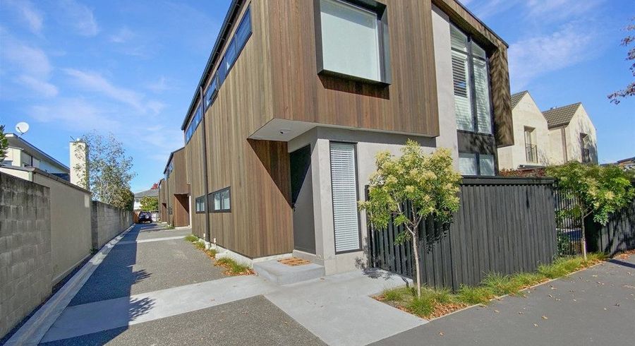  at 1/126 Rugby Street, Merivale, Christchurch City, Canterbury