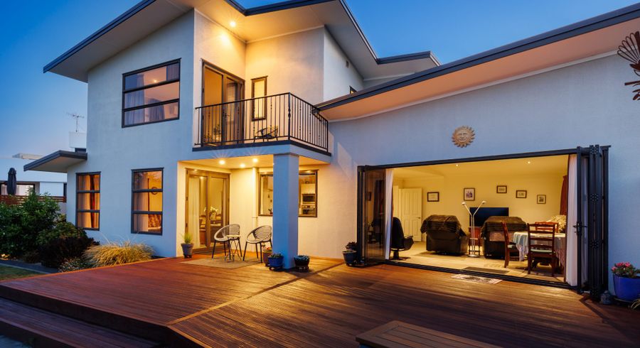  at 27 Ruapehu Drive, Fitzherbert, Palmerston North, Manawatu / Whanganui