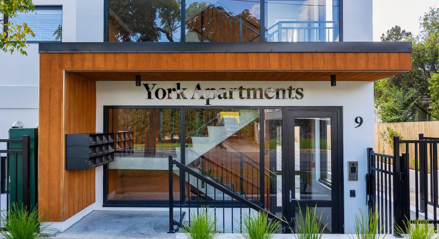  at 102/9 Rawalpindi Street, Mount Albert, Auckland