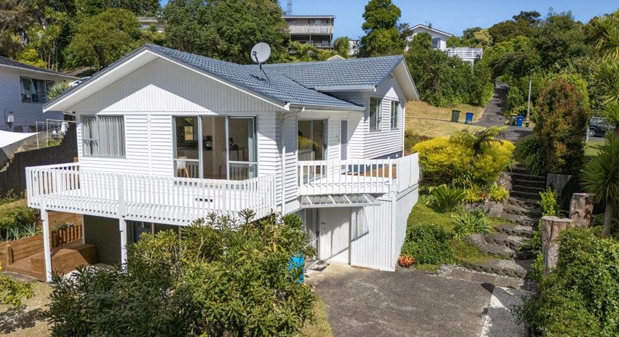  at 9 Bryers Place, Bayview, North Shore City, Auckland