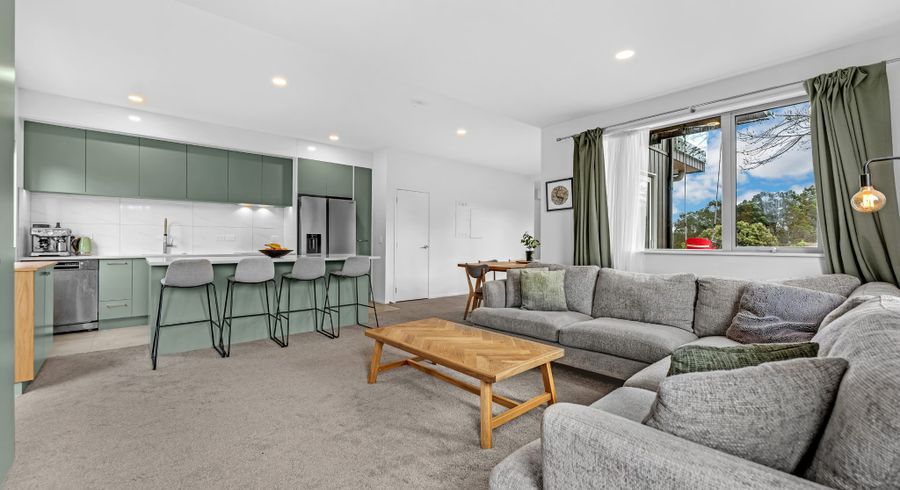  at 57E Edmonton Road, Henderson, Waitakere City, Auckland