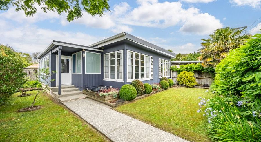  at 31 Heretaunga Square, Silverstream, Upper Hutt