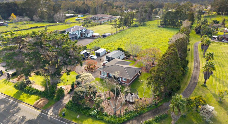  at 472 Paremoremo Road, Paremoremo, North Shore City, Auckland