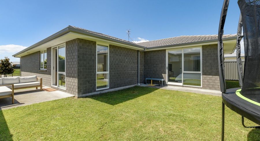  at 22 Tabraham Crescent, Pyes Pa, Tauranga, Bay Of Plenty