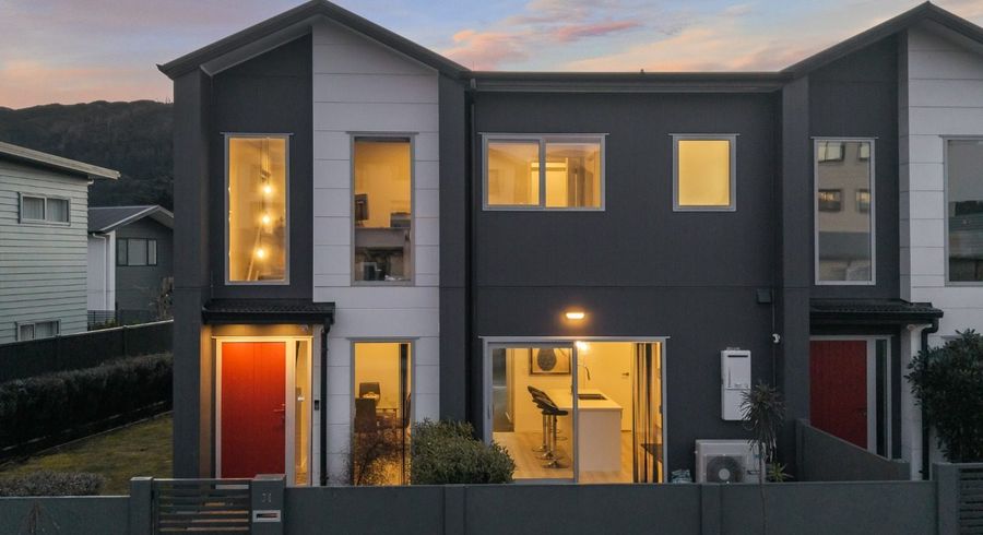  at 34 Bluff Road, Kenepuru, Porirua