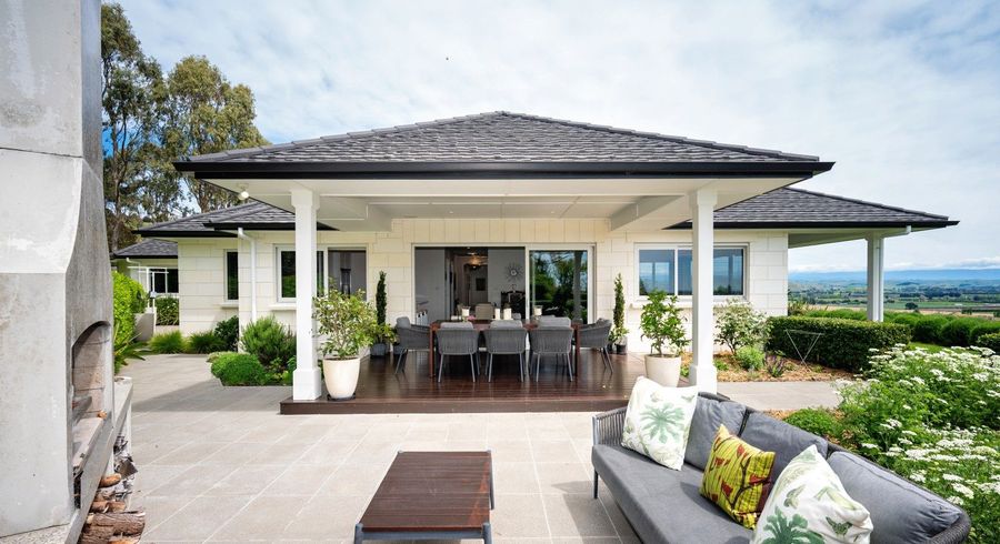  at 35 Red Hills Road, Havelock North, Hastings