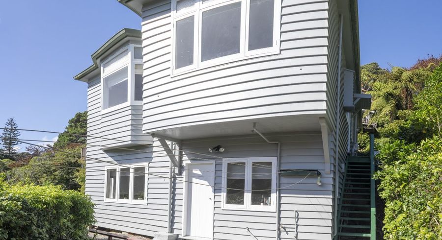  at 34 Moana Road, Kelburn, Wellington