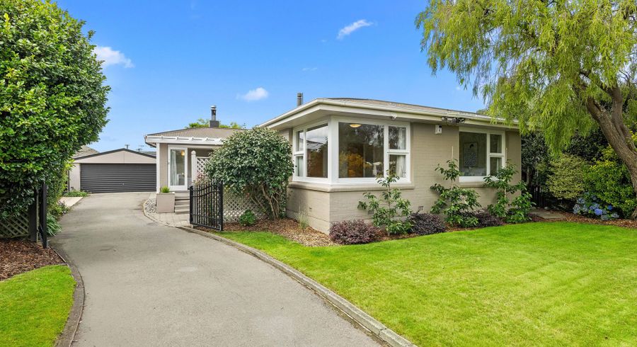  at 8 Chedworth Avenue, Bishopdale, Christchurch City, Canterbury