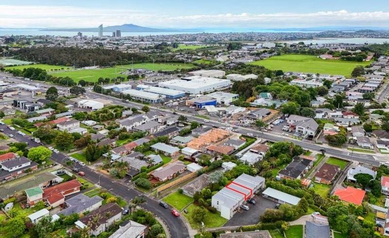  at 3/28 Evelyn Place, Hillcrest, North Shore City, Auckland