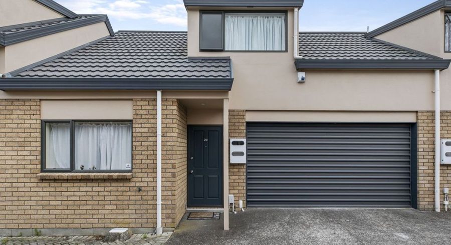  at 20/1 Melview Place, New Lynn, Waitakere City, Auckland