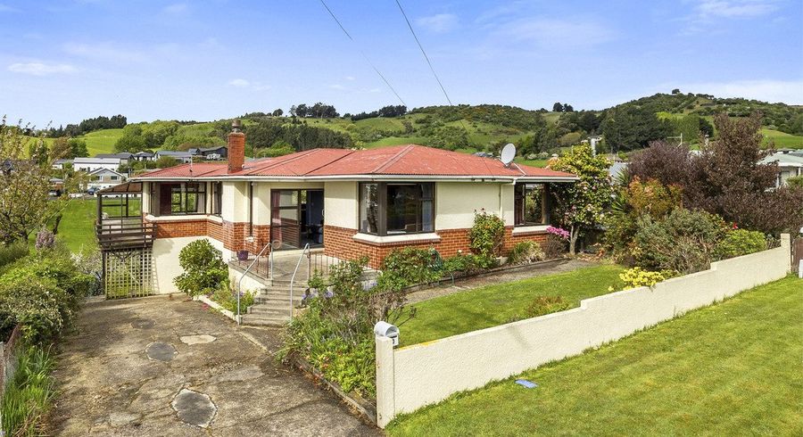  at 10 Weir Street, Green Island, Dunedin, Otago