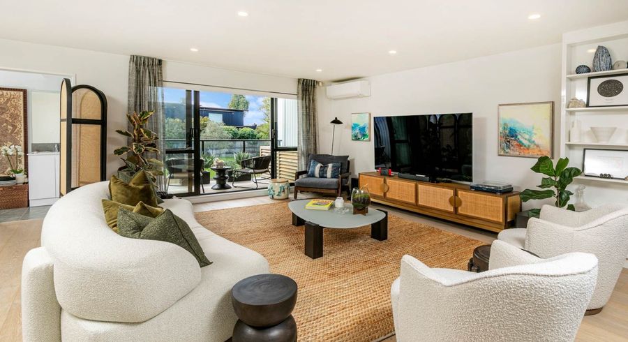  at 19C Hastings Road, Mairangi Bay, North Shore City, Auckland