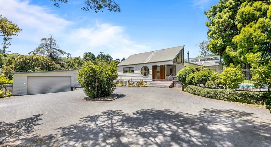  at 127 Mahoenui Valley Road, Albany