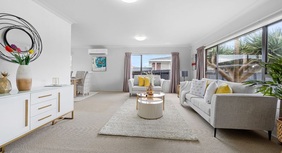  at 15 Chip Grove, Sunnyhills, Auckland