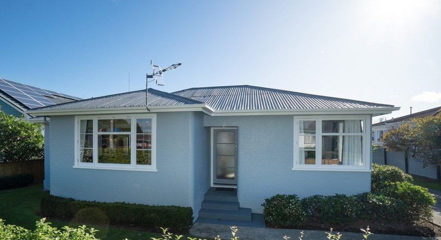  at 19 College Street, Awapuni, Palmerston North