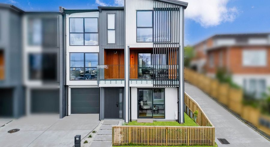  at 2A-2F  Rangitoto Terrace, Milford, North Shore City, Auckland