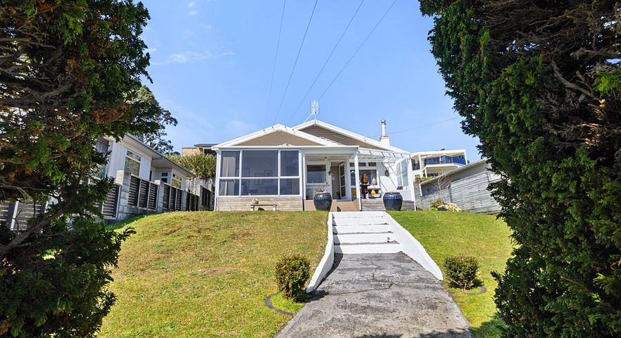  at 11 Burns Street, Westown, New Plymouth, Taranaki