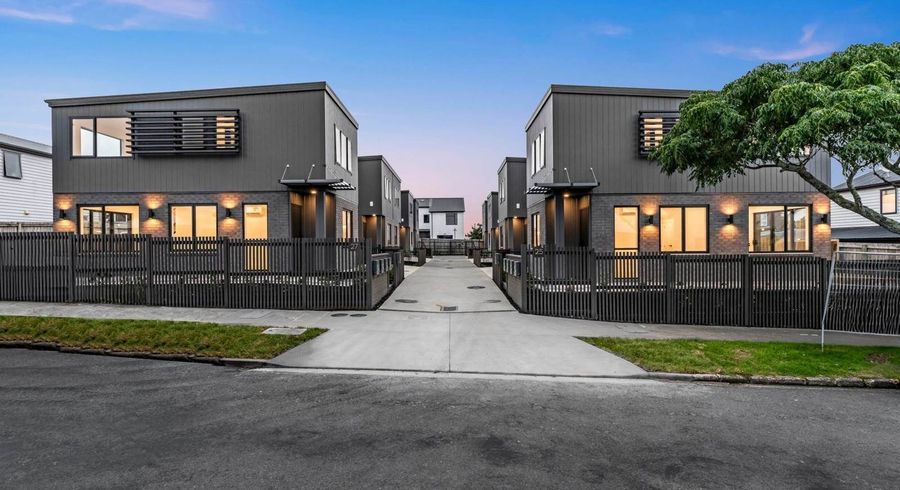  at 25/27 Sunnymead Road, Glen Innes, Auckland City, Auckland