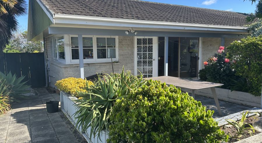  at 5 Serrita Avenue, Sunnyhills, Manukau City, Auckland