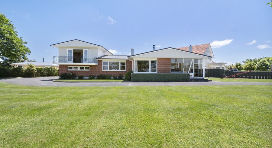  at 6 High Street, Bulls, Bulls