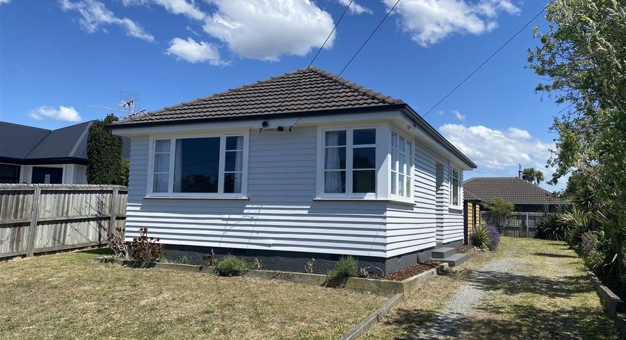  at 11 Woodgrove Street, North New Brighton, Christchurch City, Canterbury