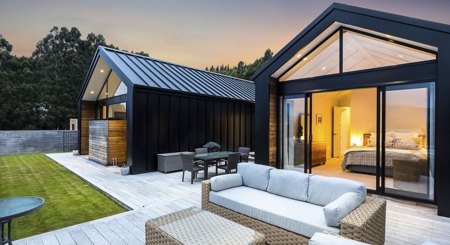  at 22 Clearwater Street, Broad Bay, Dunedin