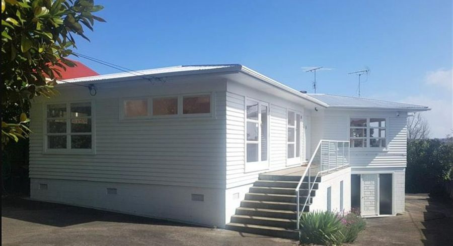  at 292 Hurstmere Road, Takapuna, Auckland