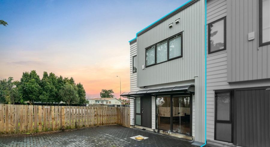  at 2F Cadiz Place, Papakura, Papakura, Auckland