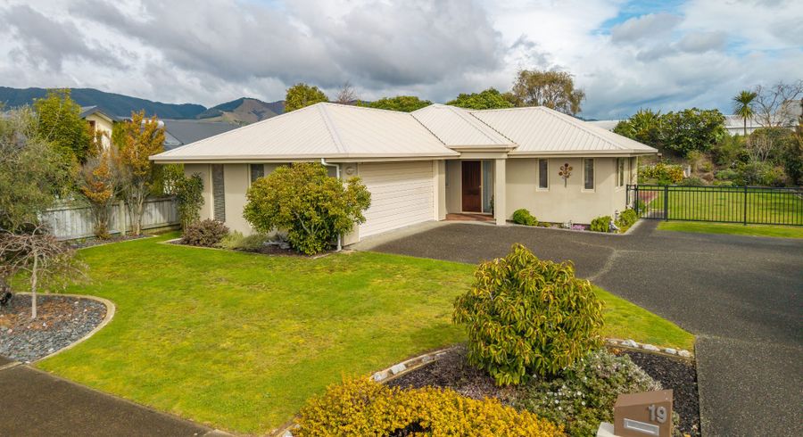  at 19 Kendall View, Stoke, Nelson, Nelson / Tasman