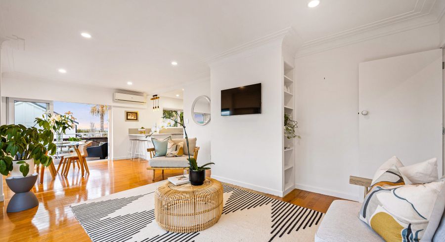  at 1/4 Richards Avenue, Forrest Hill, North Shore City, Auckland