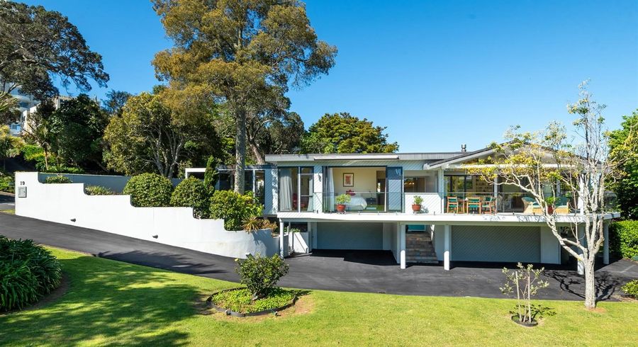  at 19 Sylvan Park Avenue, Milford, North Shore City, Auckland