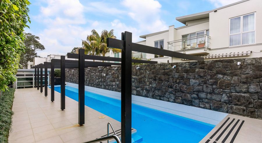 at 5/258 Hurstmere Road, Takapuna, North Shore City, Auckland
