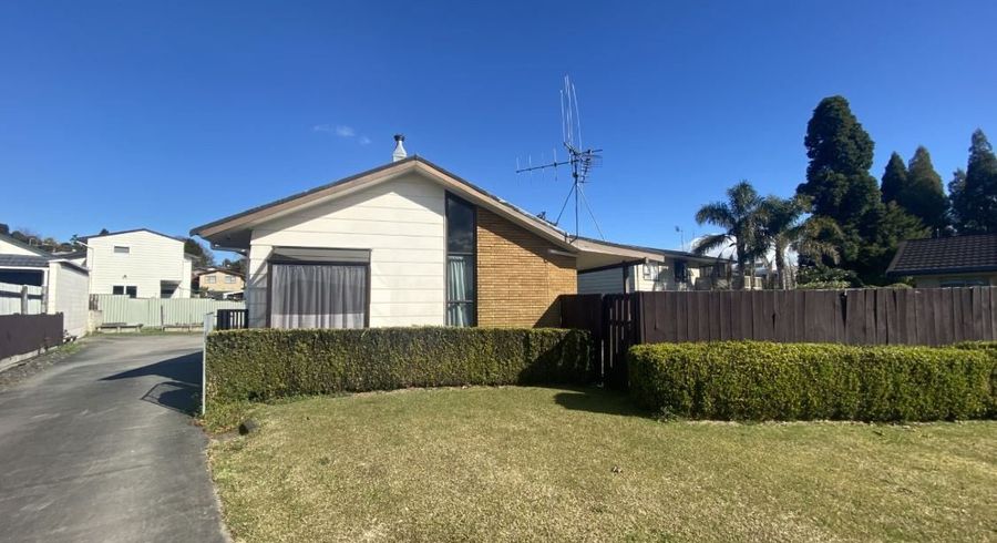  at 18 Knightsbridge Place, Dinsdale, Hamilton, Waikato