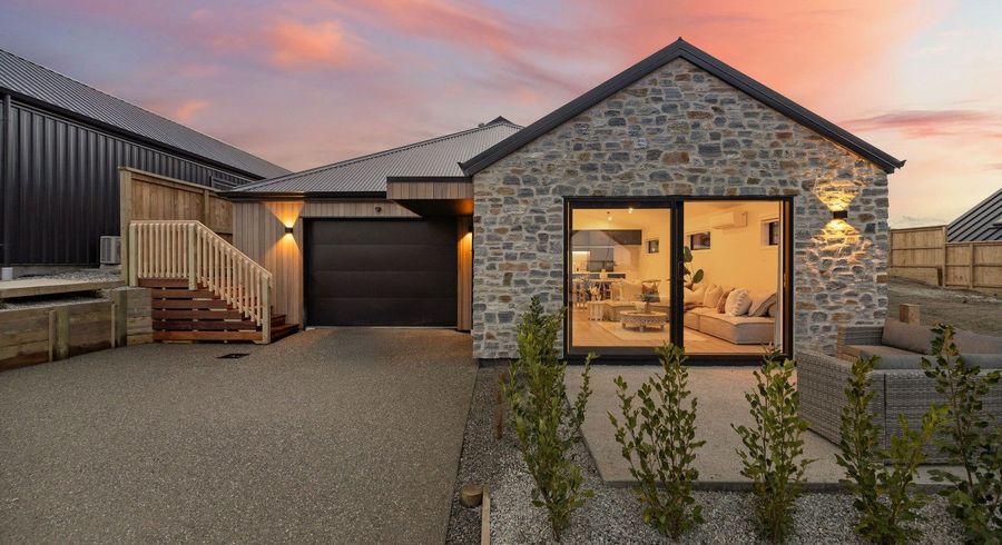 at 30 Grain Close, Hanley's Farm, Jacks Point, Queenstown-Lakes, Otago