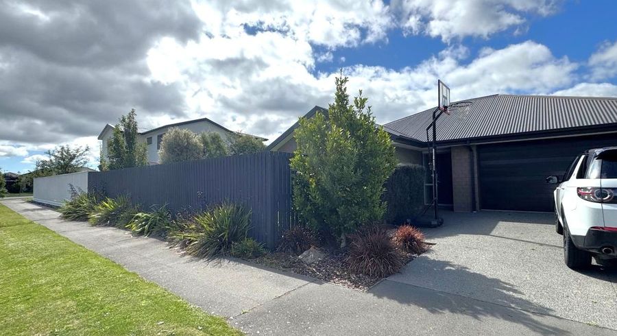  at 21 Luxembourg Crescent, Halswell, Christchurch City, Canterbury