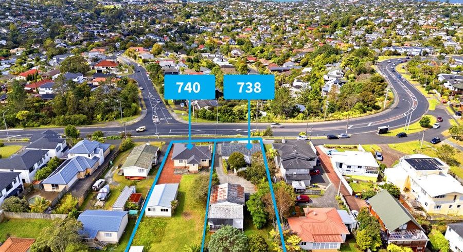  at 738 & 740 East Coast Road, Pinehill, North Shore City, Auckland