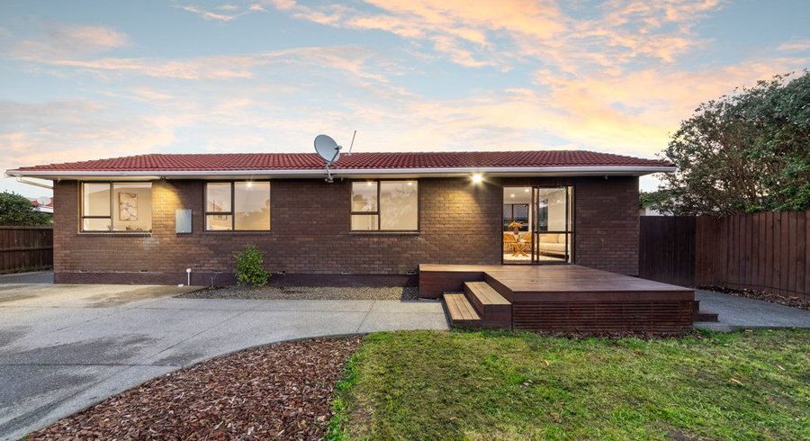  at 2/30A Manning Place, Woolston, Christchurch City, Canterbury