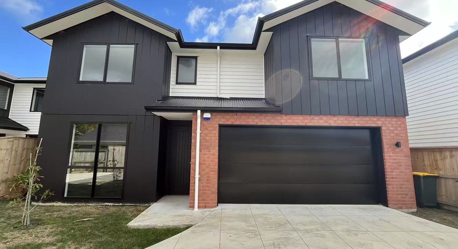 at 6B Jern Place, Eastern Beach, Manukau City, Auckland