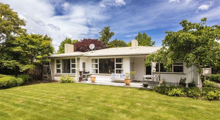  at 17 Desmond Street, Fendalton, Christchurch City, Canterbury