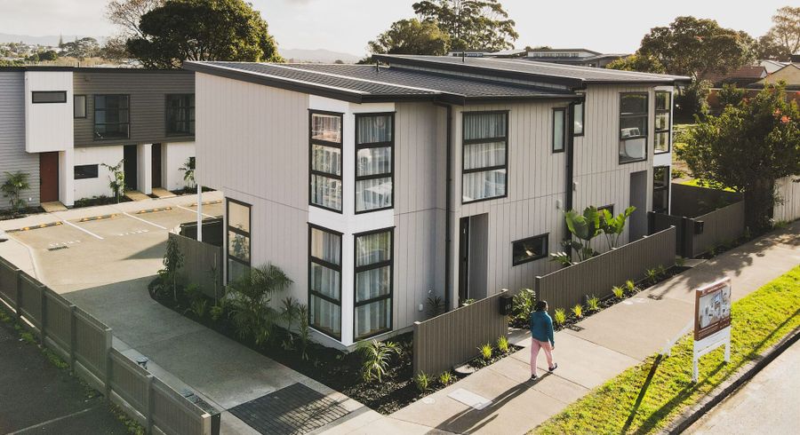  at 2/129 Richardson Rd, Mount Albert, Auckland City, Auckland