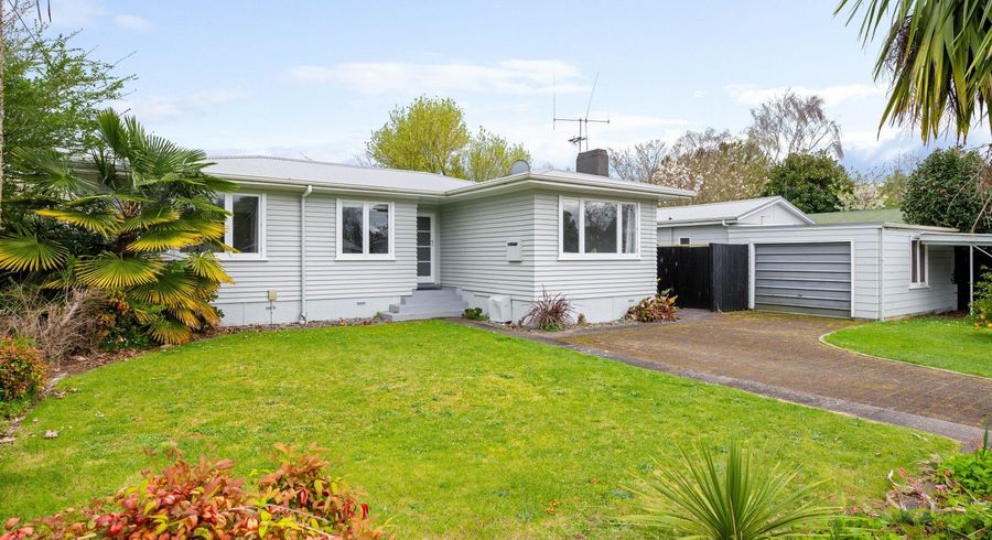  at 3 Willow Road, Hillcrest, Hamilton, Waikato
