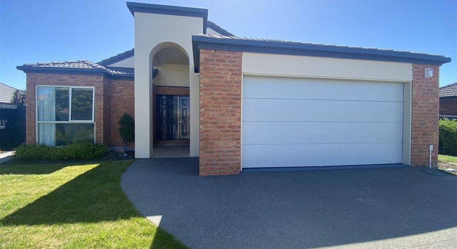  at 73 Aston Drive, Waimairi Beach, Christchurch City, Canterbury