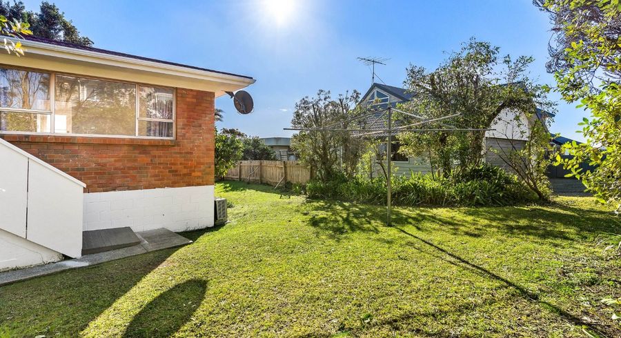  at 38b Amorino Drive, Red Beach, Rodney, Auckland