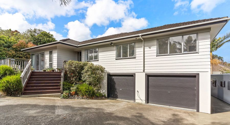 at 32 John Downs Drive, Browns Bay, North Shore City, Auckland