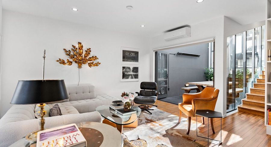  at 84 Fisher-Point Drive, Freemans Bay, Auckland City, Auckland