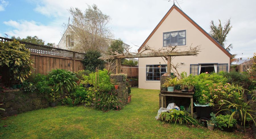  at 54 Amaru Road, One Tree Hill, Auckland