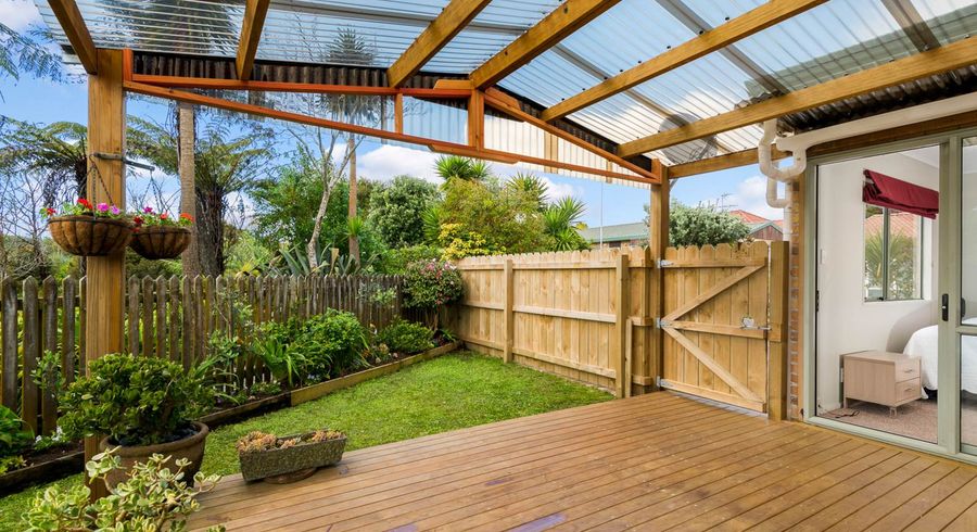  at 12/20 Taylor Street, Blockhouse Bay, Auckland